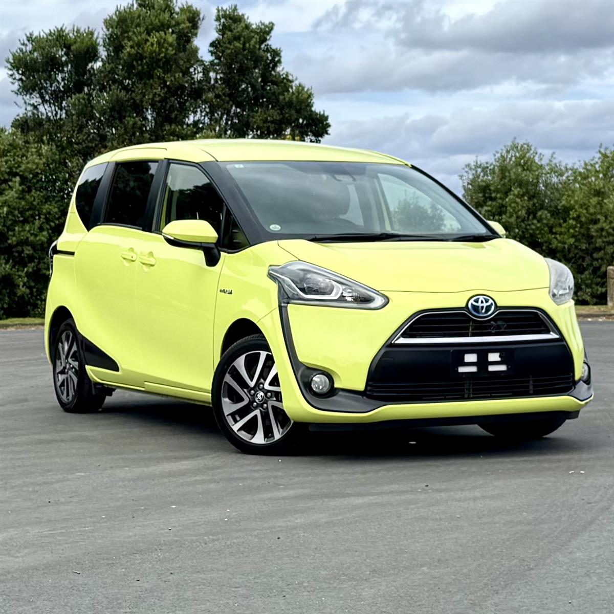 Toyota Seinta 1.5P 6 Seater
